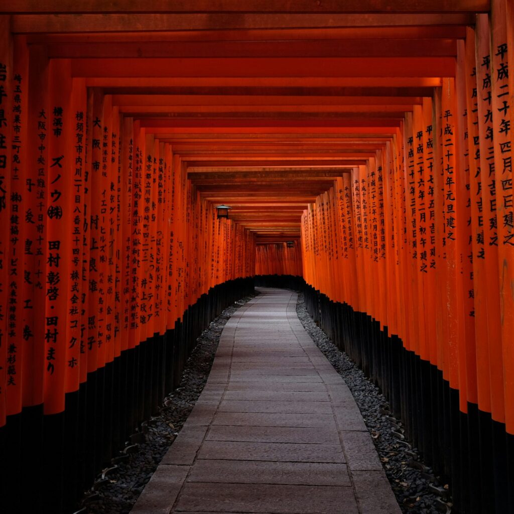 fushimi inari taisha shrine 