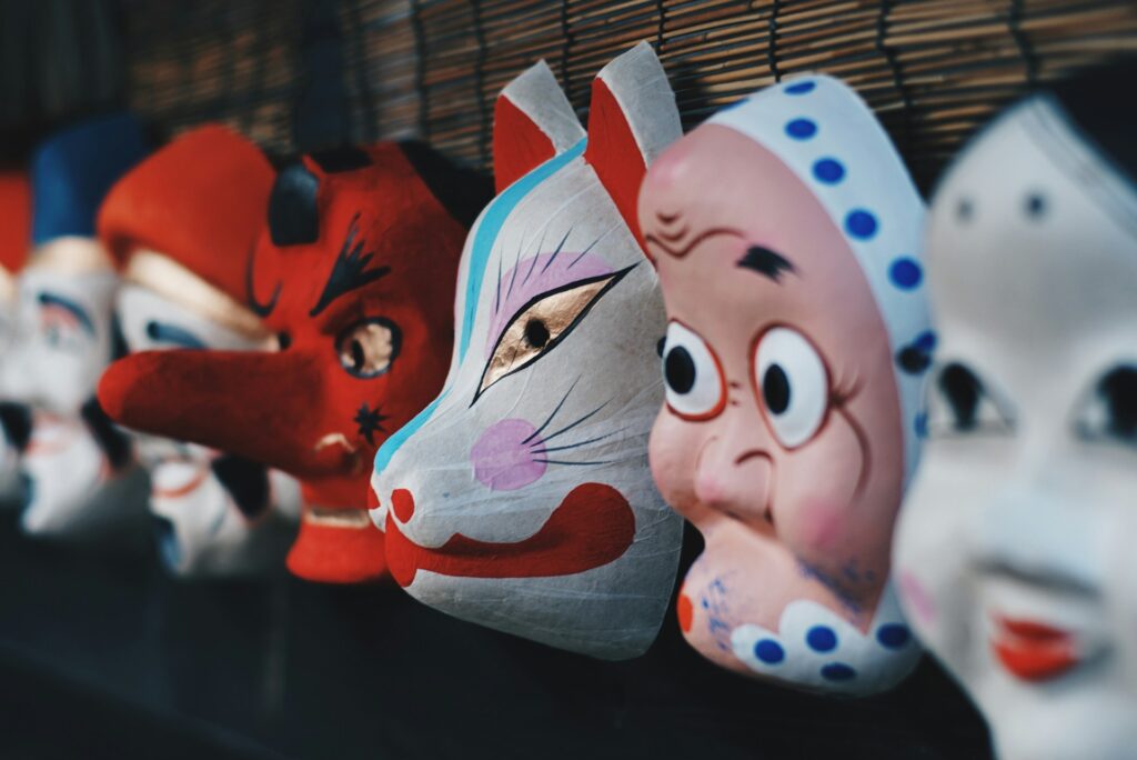 japanese masks as souvenirs 