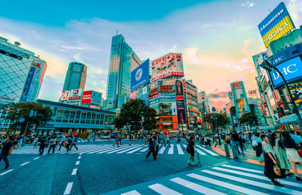 shibuya crossing and hachiko statue