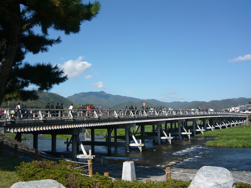 togetsukyo bridge in kyoto