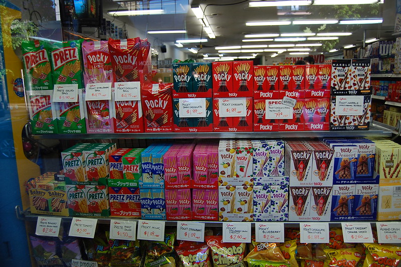 japanese snacks pocky 